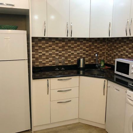 Luxure Apartments Batumi Esterno foto
